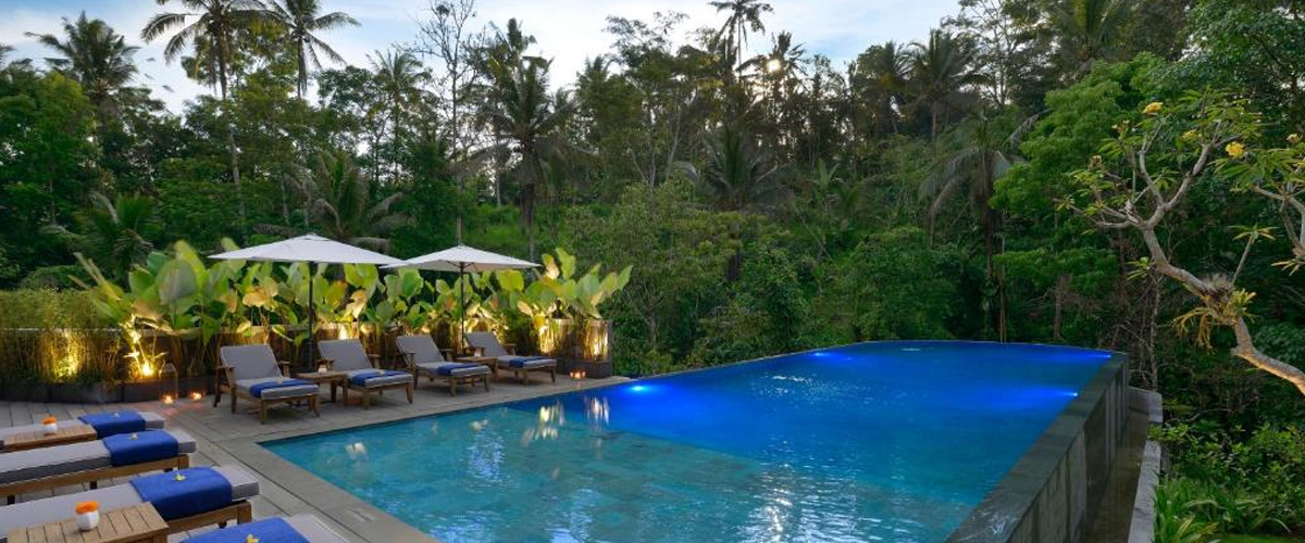 Luxury jungle suite with private sit-out at Samsara Resort Corbett